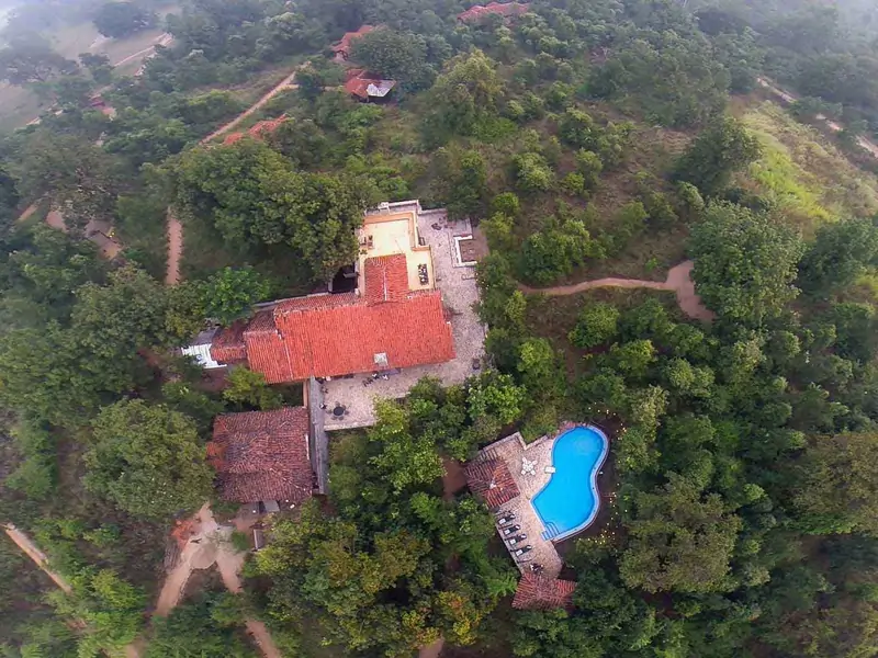 canopy view hideaway