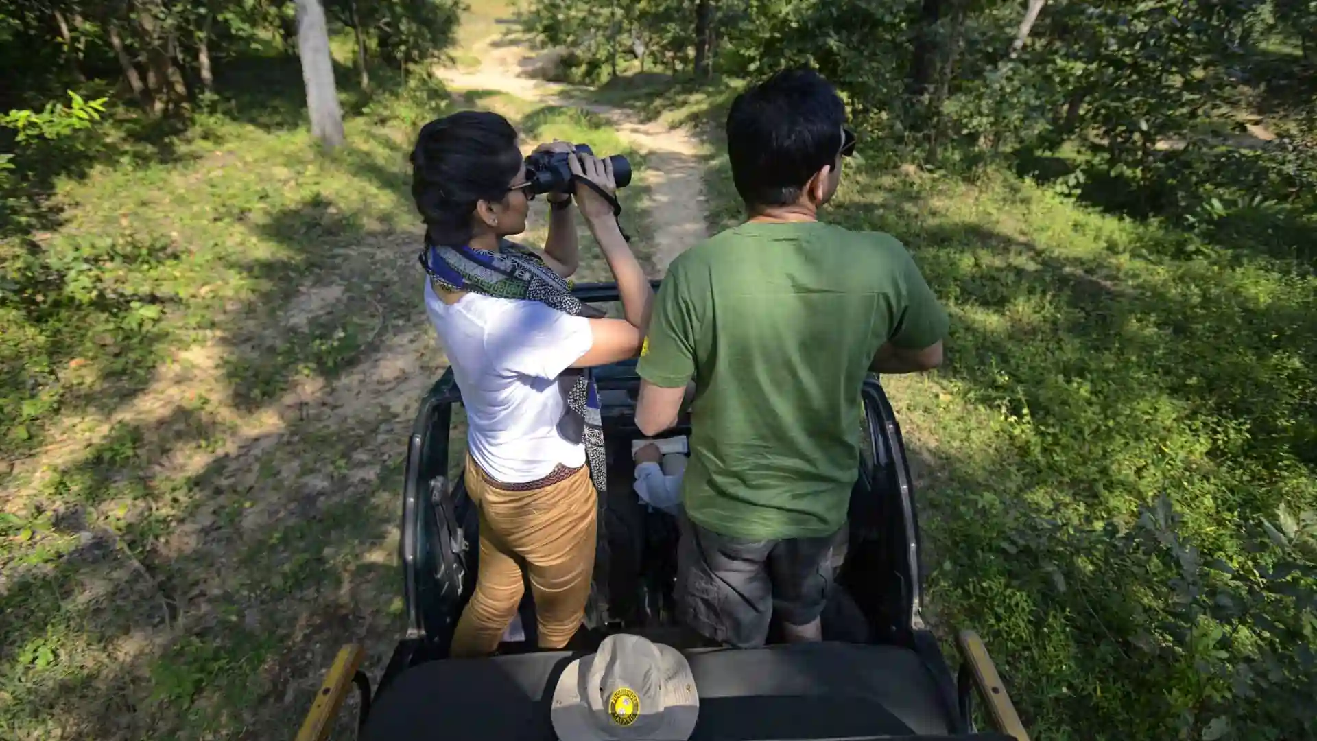 jeep safari in kanha