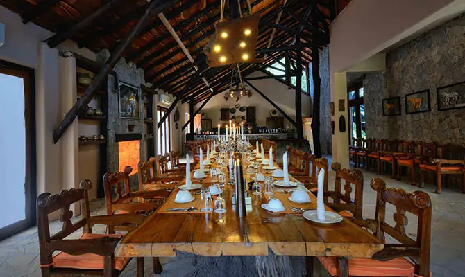 food in kanha