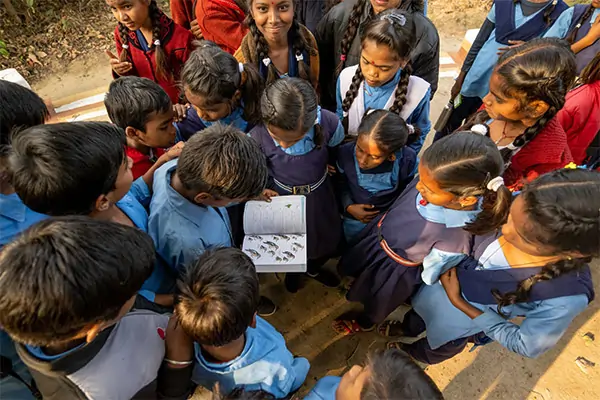 narna village and school near kanha lodge
